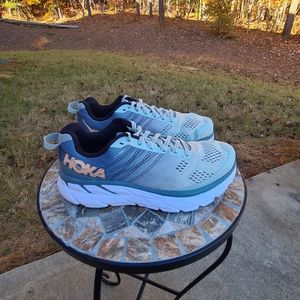 Hoka One One Womens Clifton 6 1102877 LSF Lead Sea Running Shoes Size 8 D Wide.